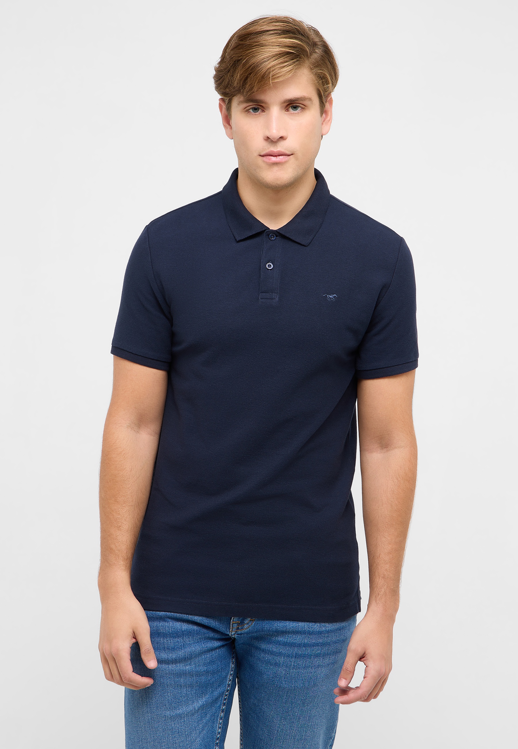 T-shirt, Hemd, Jeanshose, Person, Ärmel