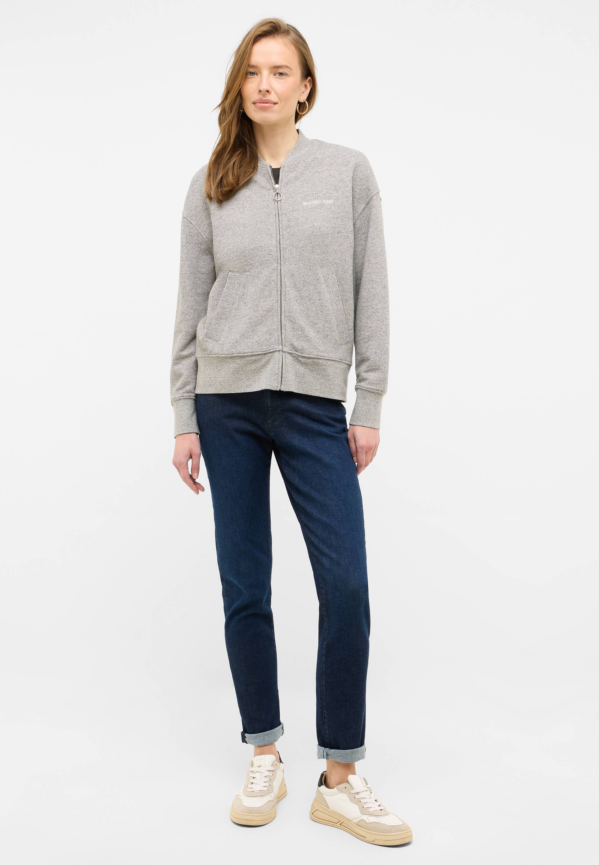 Bekleidung, Strickwaren, Pullover, Hosen, Person