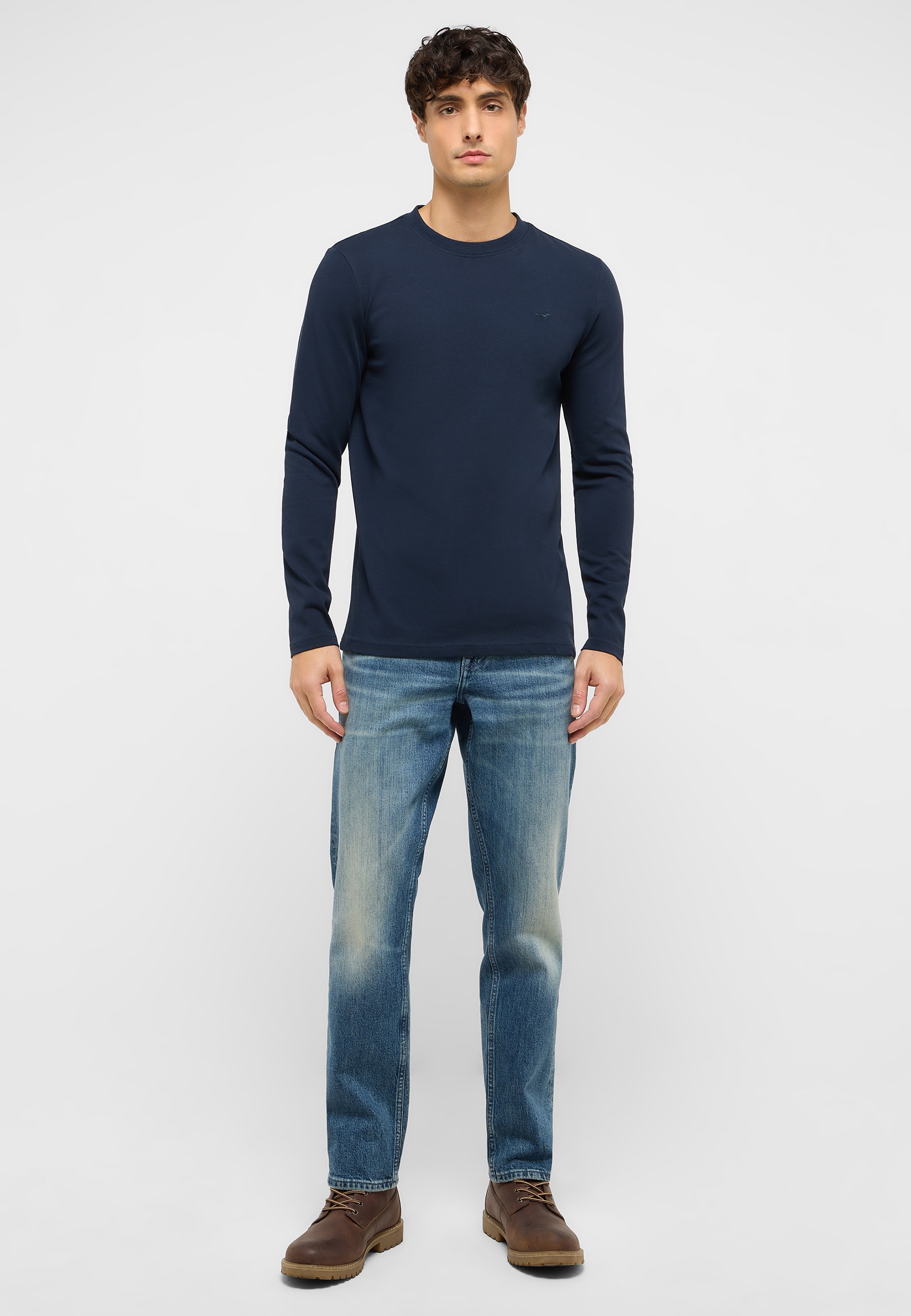 Hosen, Langarm, Jeans, Mann, Person