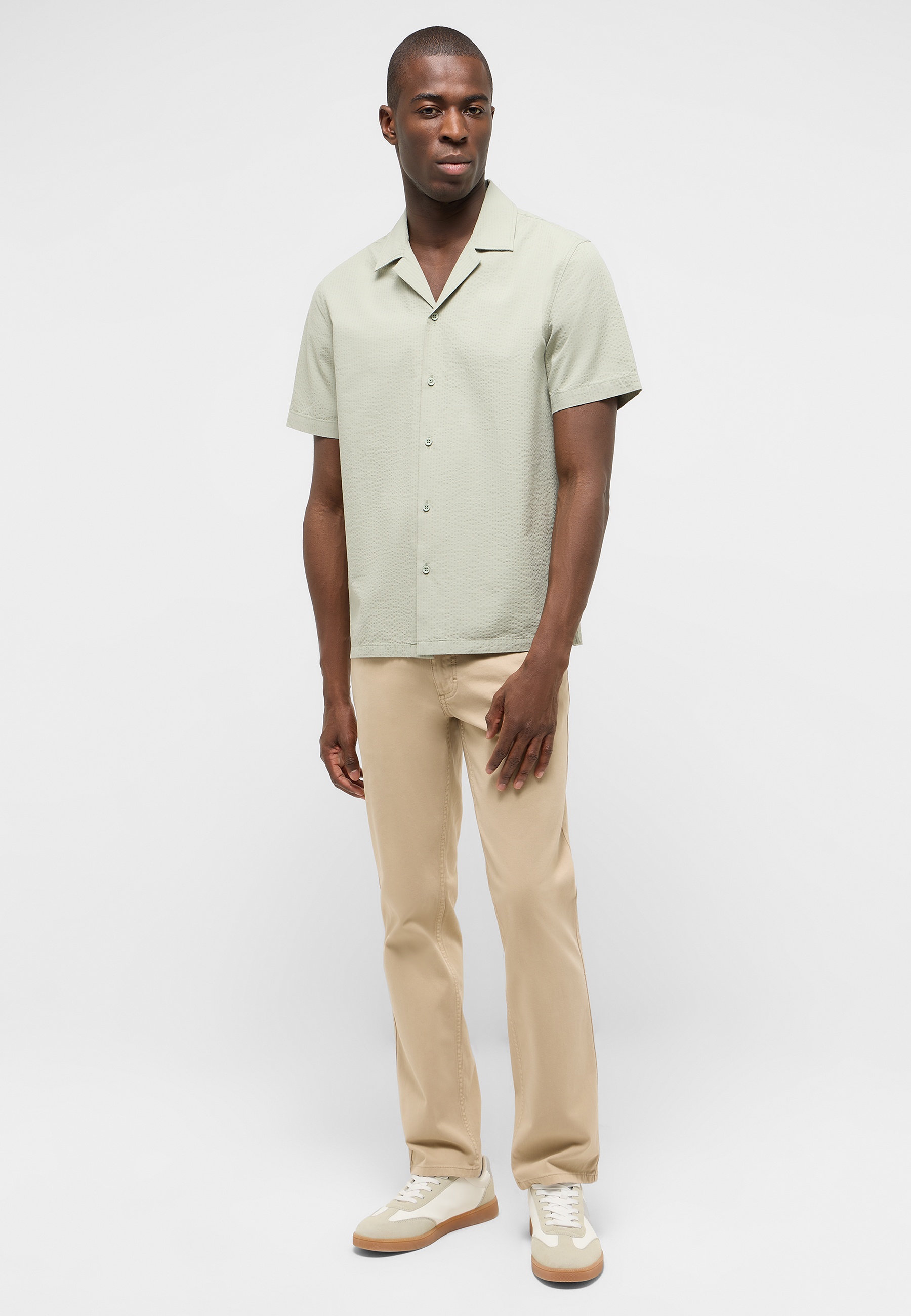 Hemd, Kurzarm, Rechteckig Kragen, Knopfleiste, Beige Hose