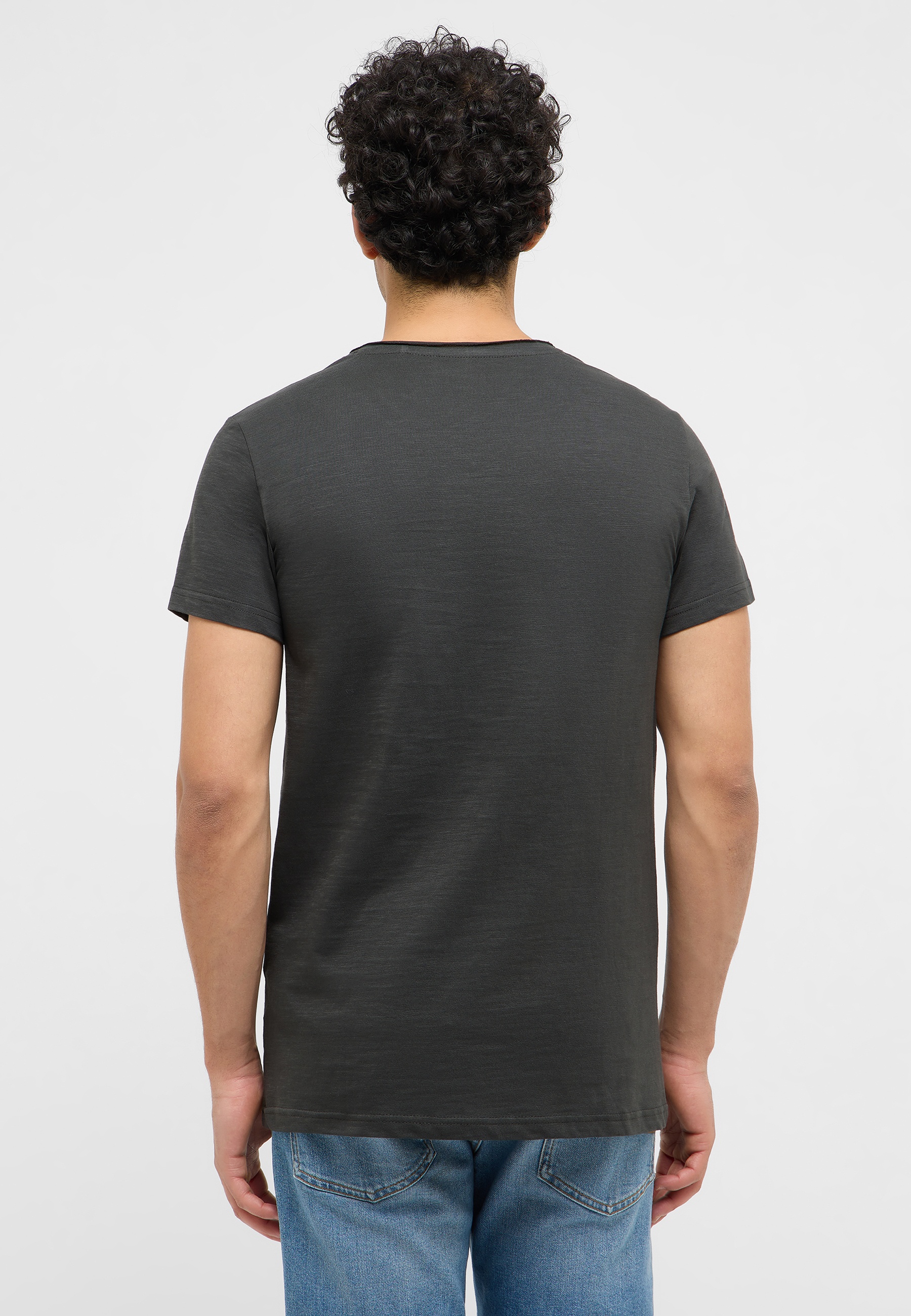 T-shirt, Erwachsener, Männlich, Mann, Person