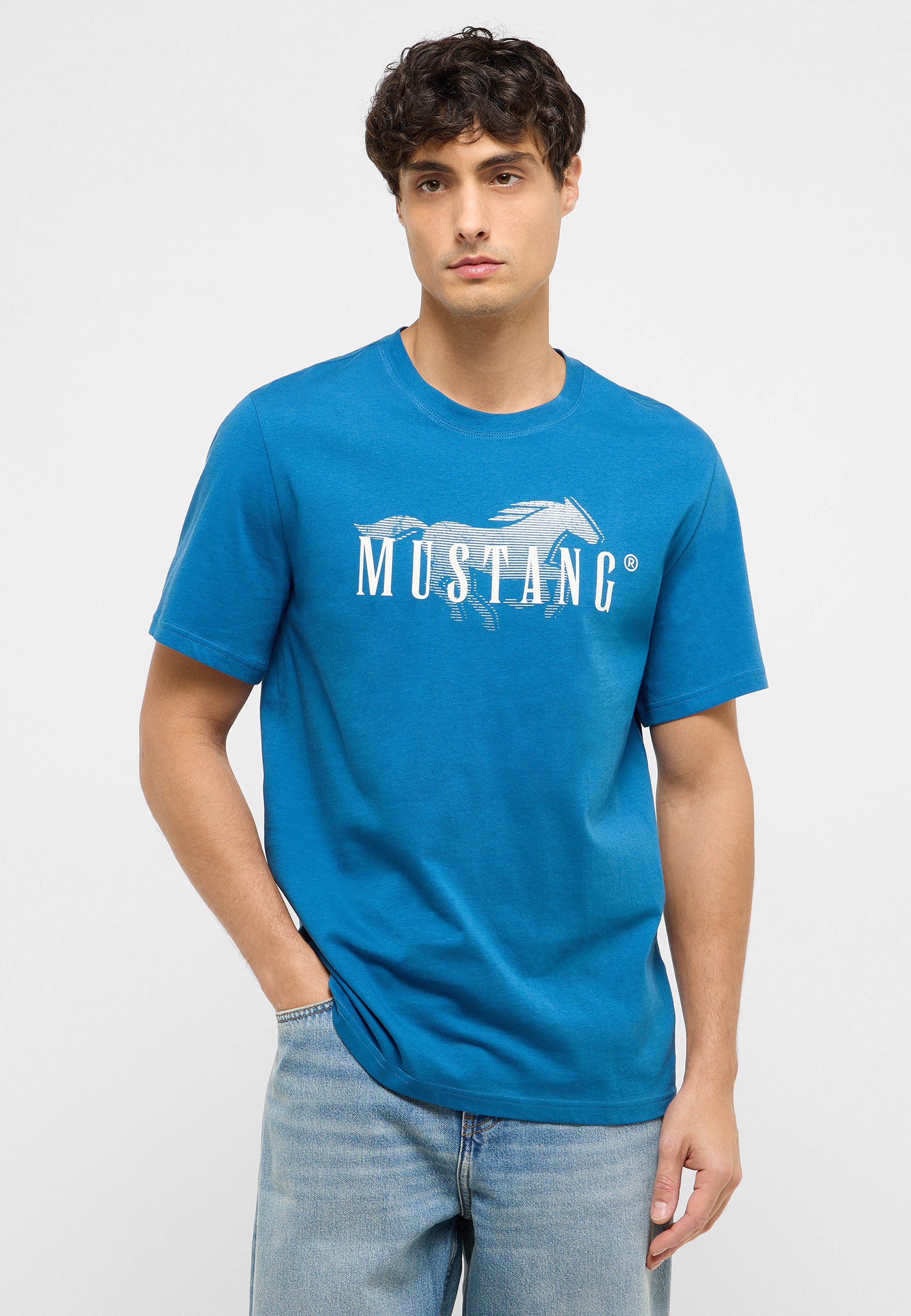 T-shirt, Hemd, Junge, Person, Jugendlich