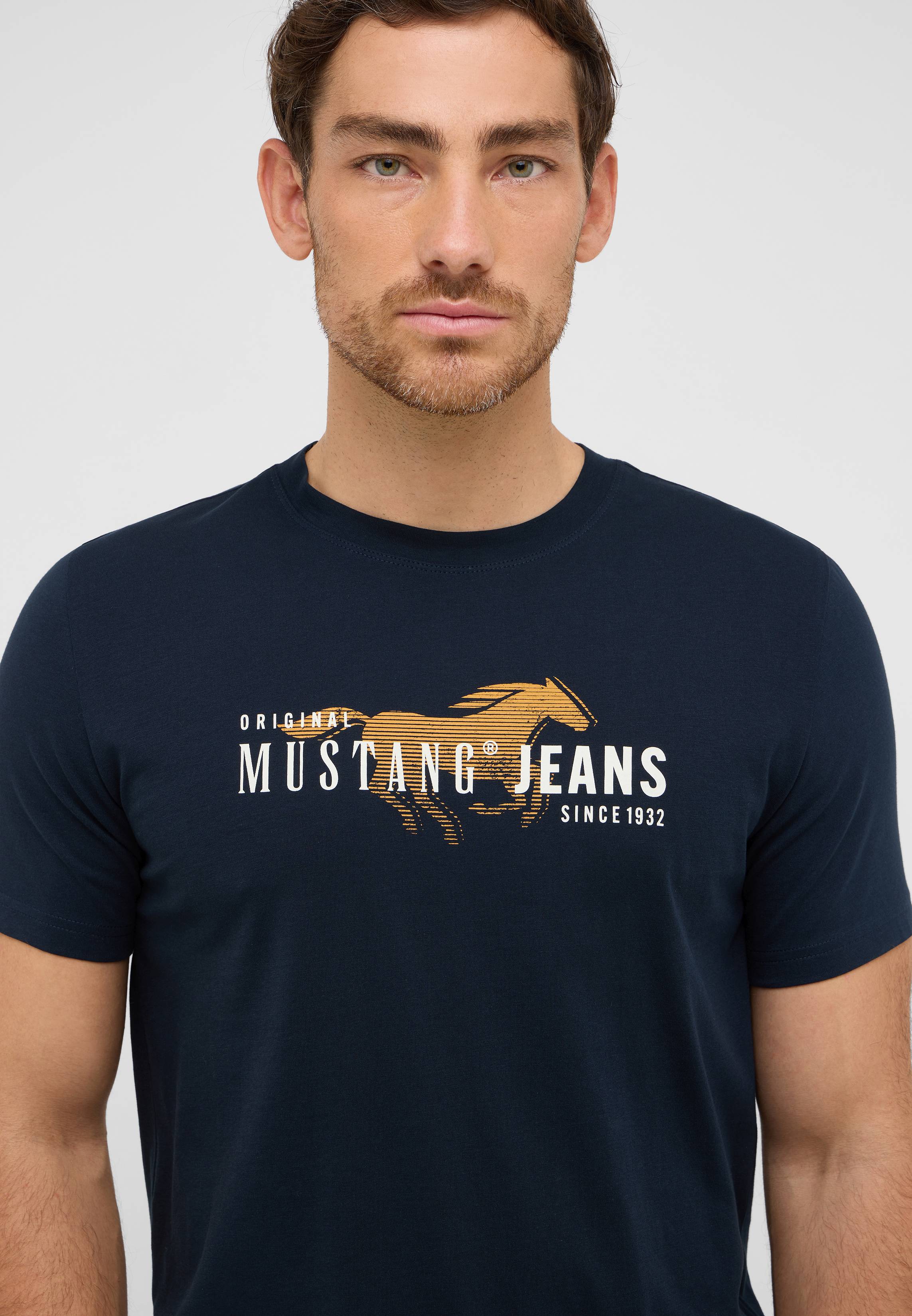 Bekleidung, T-shirt, Hemd
