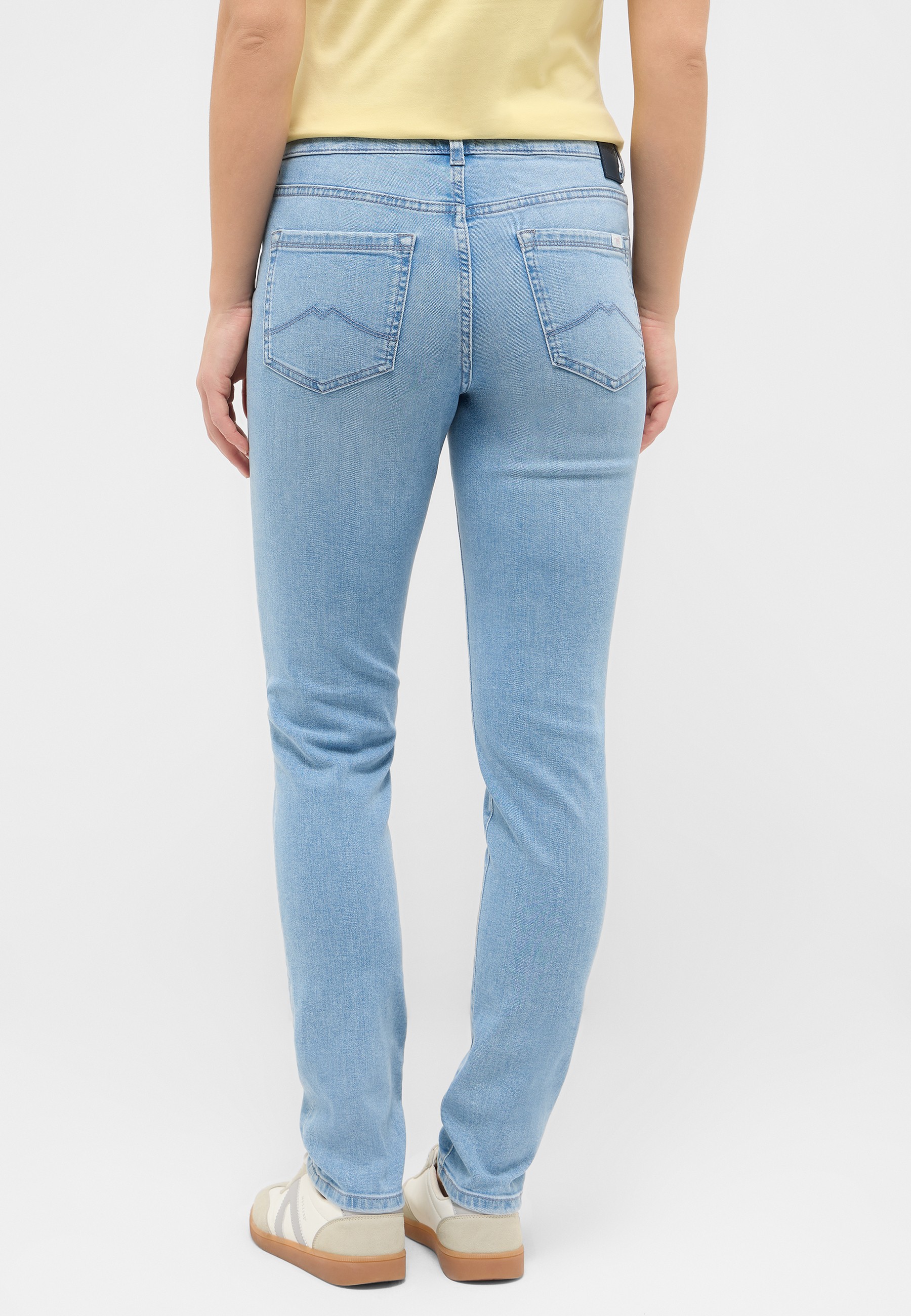 jeans, leichte Waschung, skinny, Gesäßtaschen, Denim