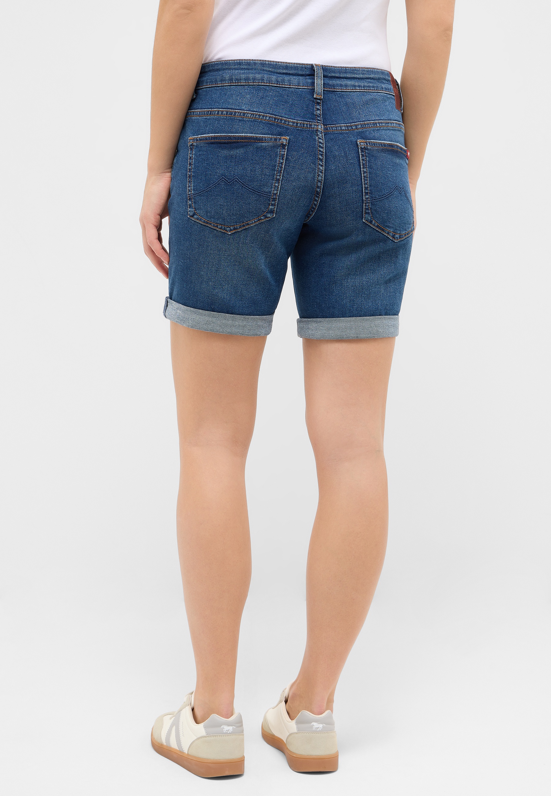 jeansshorts, denim, back-pocket, rolled-up, blue