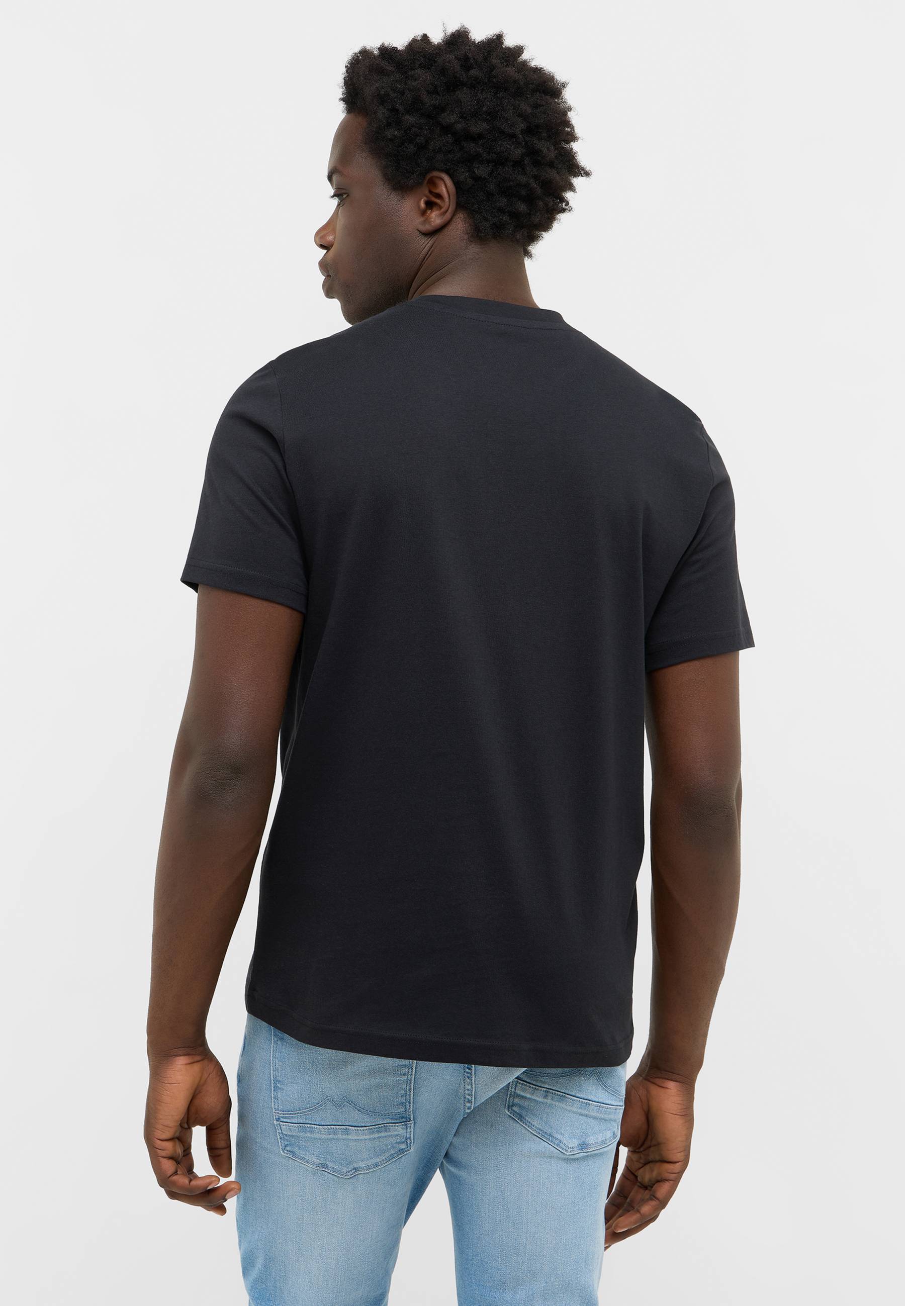 T-shirt, Ärmel, Erwachsener, Mann, Person