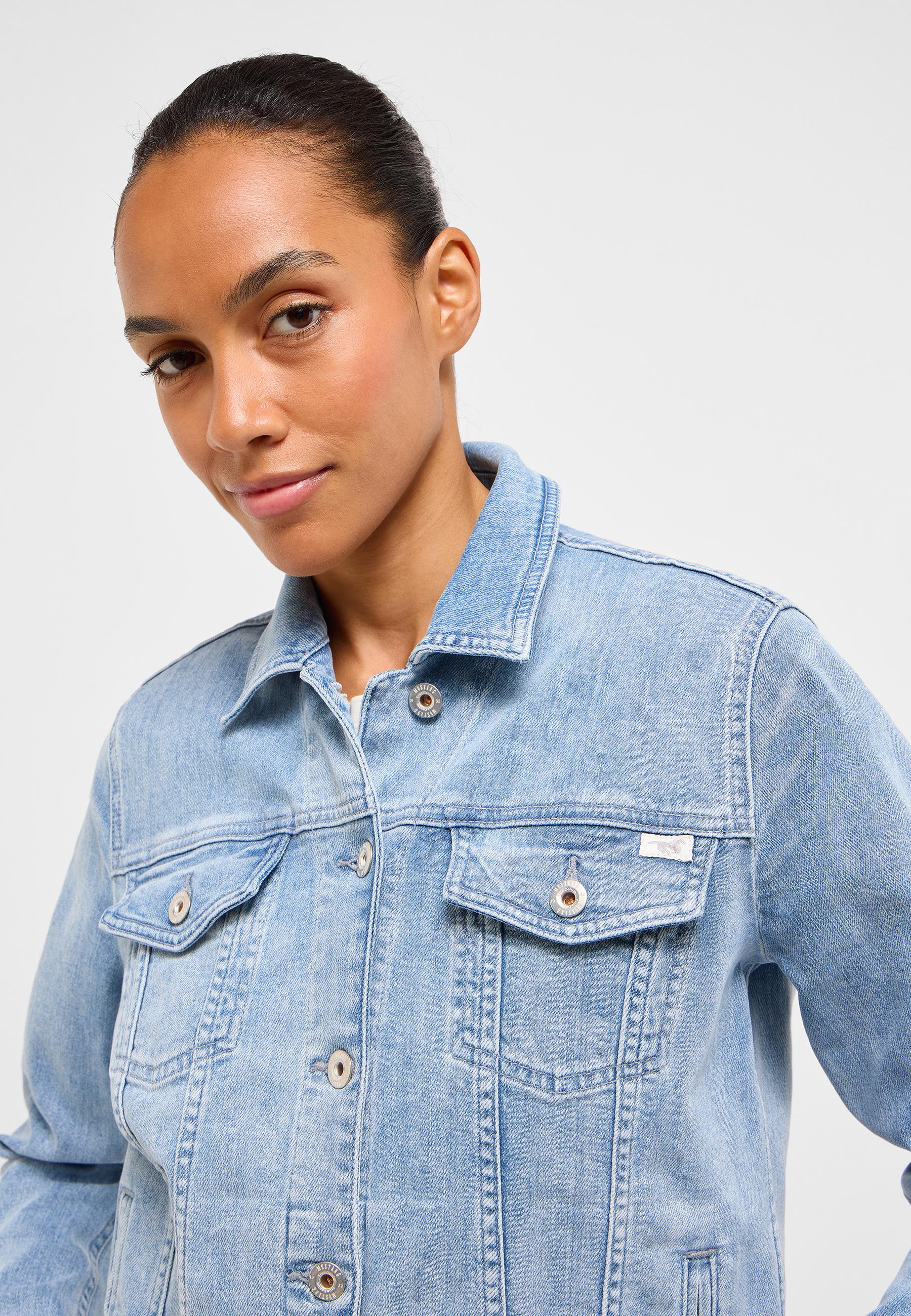 Gesicht, Kopf, Portrait, Hemd, Hosen