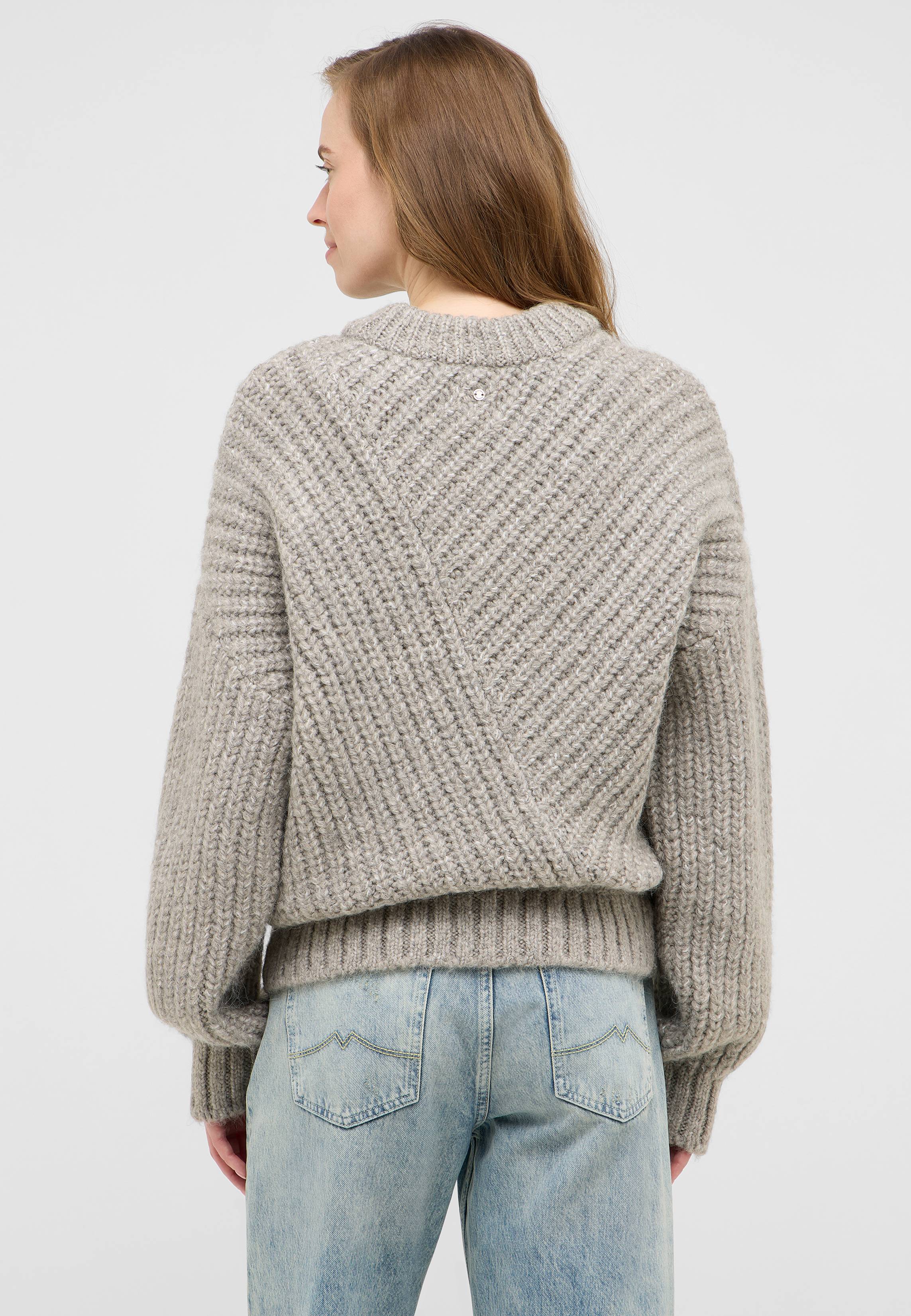 Bekleidung, Strickwaren, Pullover