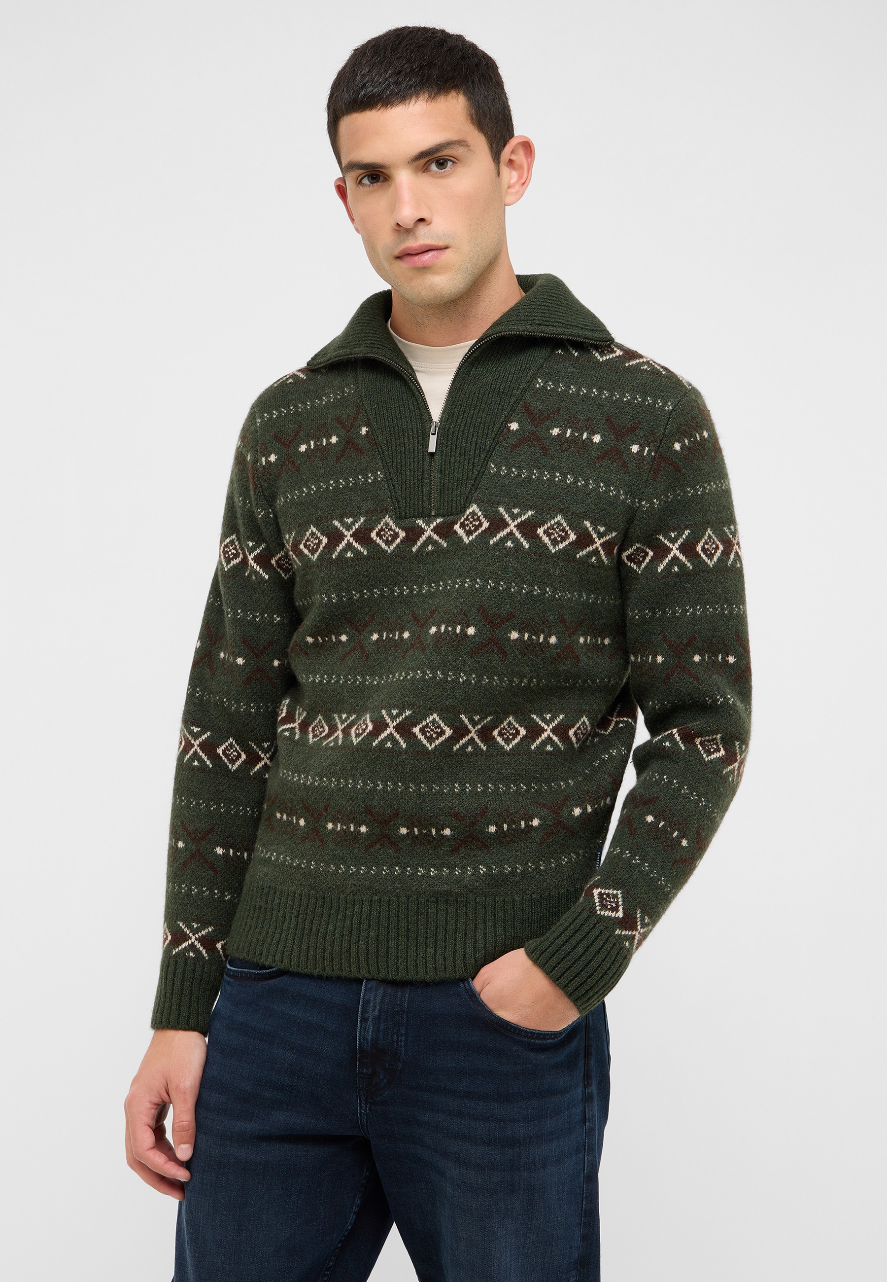 Bekleidung, Strickwaren, Pullover