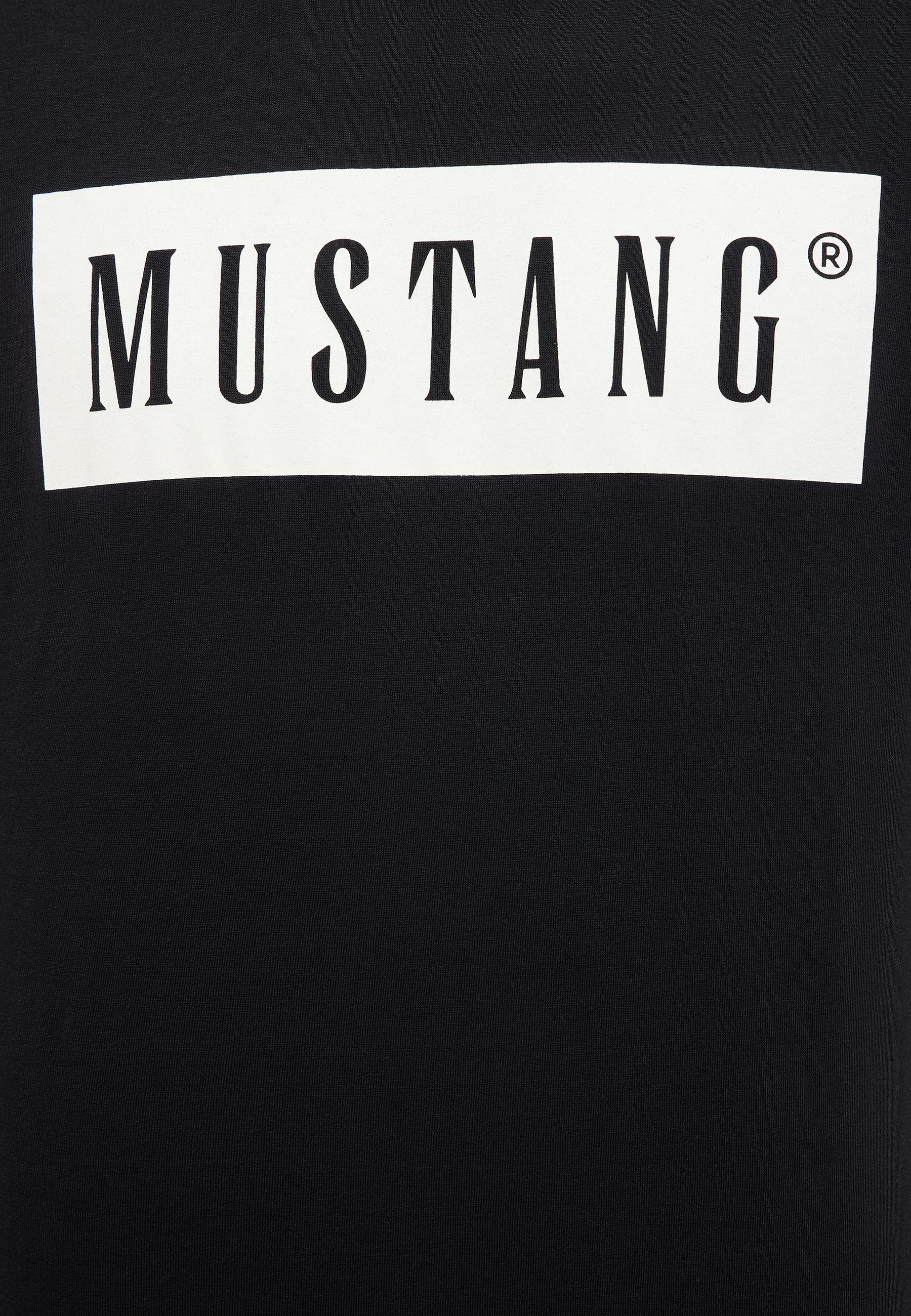 Bekleidung, T-shirt, Visitenkarte, Papier, Text