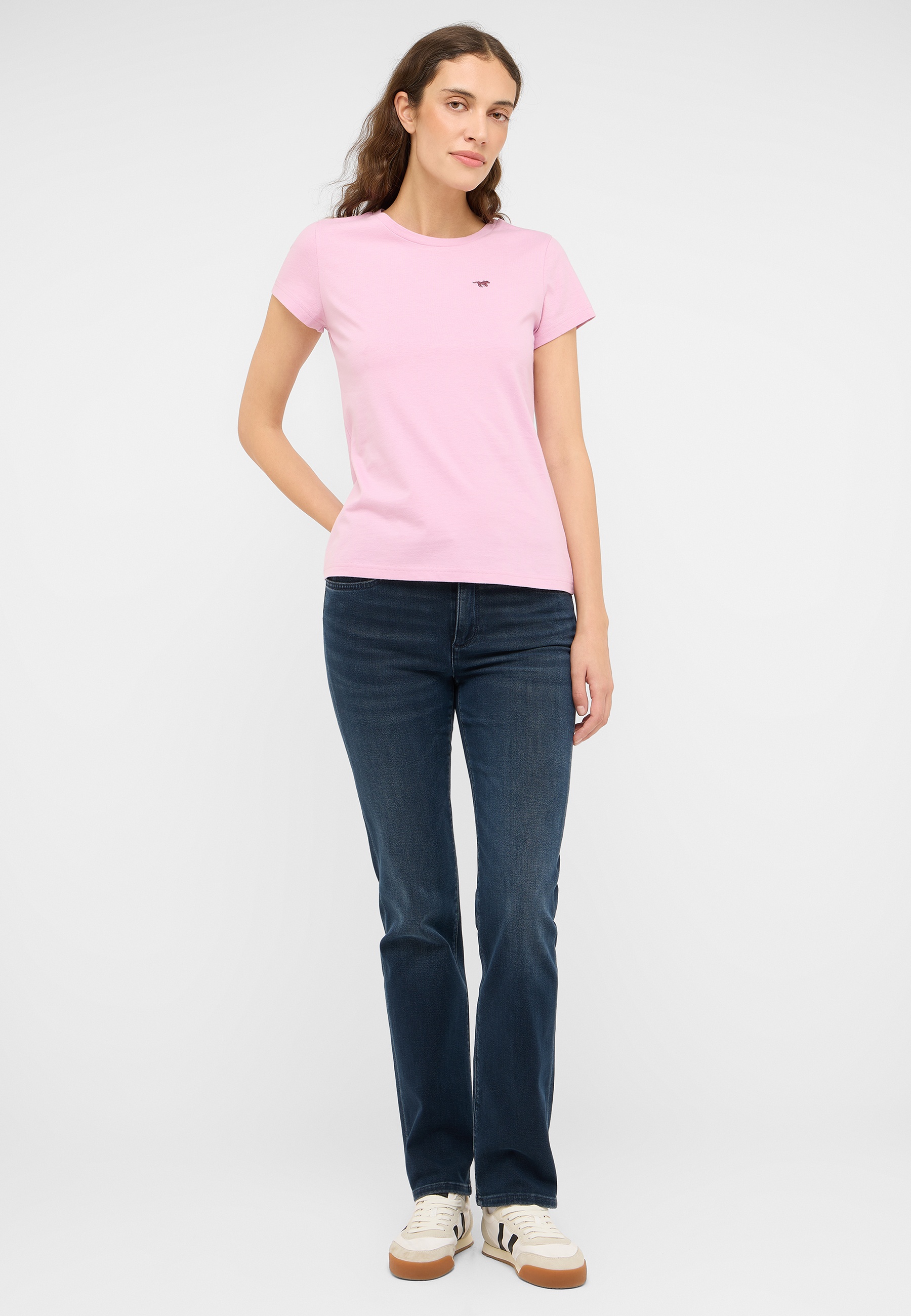 Hosen, T-shirt, Bluse, Jeans, Person