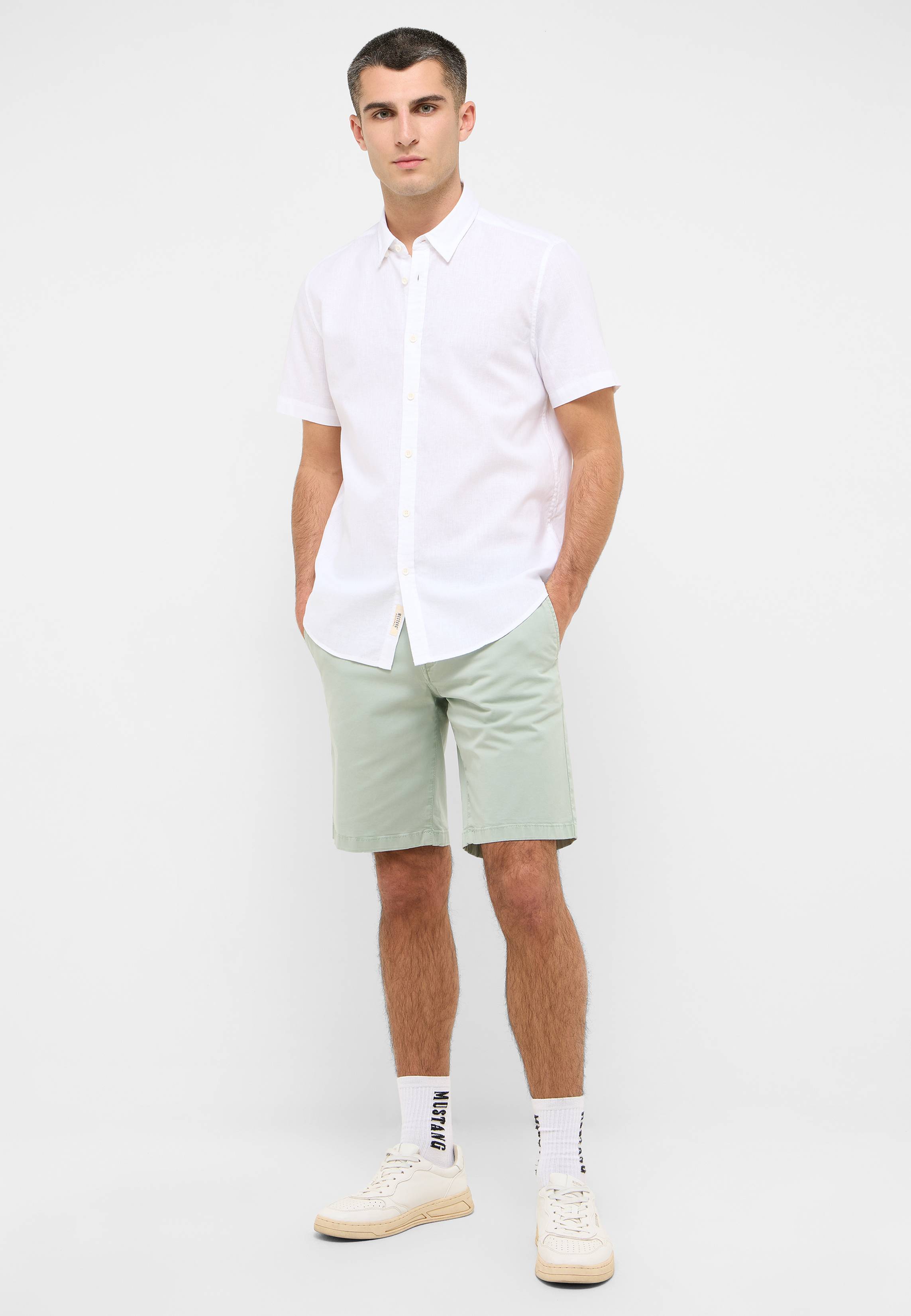 Kurze Hose, Hemd, Erwachsener, Mann, Person