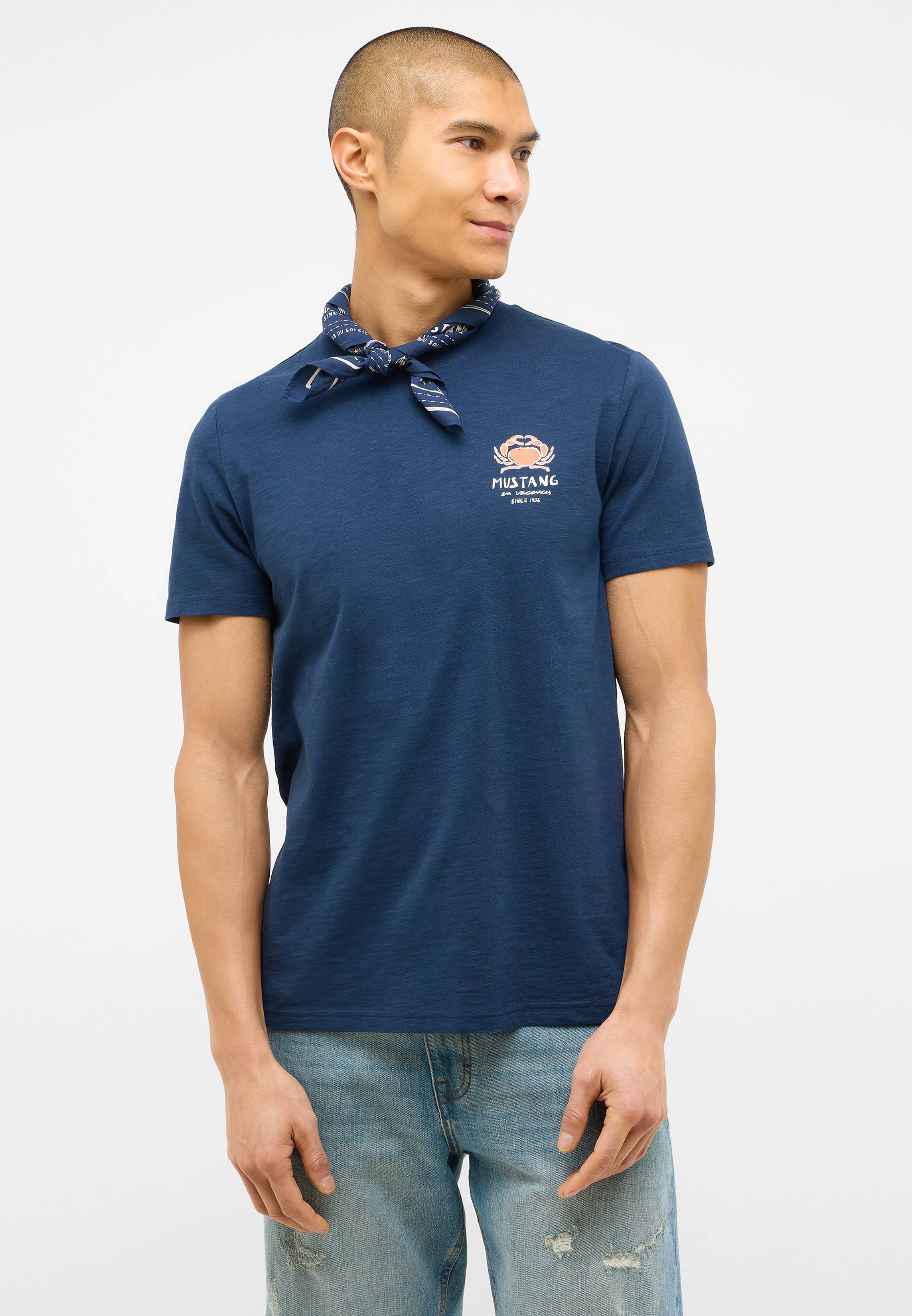 T-shirt, Hemd, Erwachsener, Mann, Person