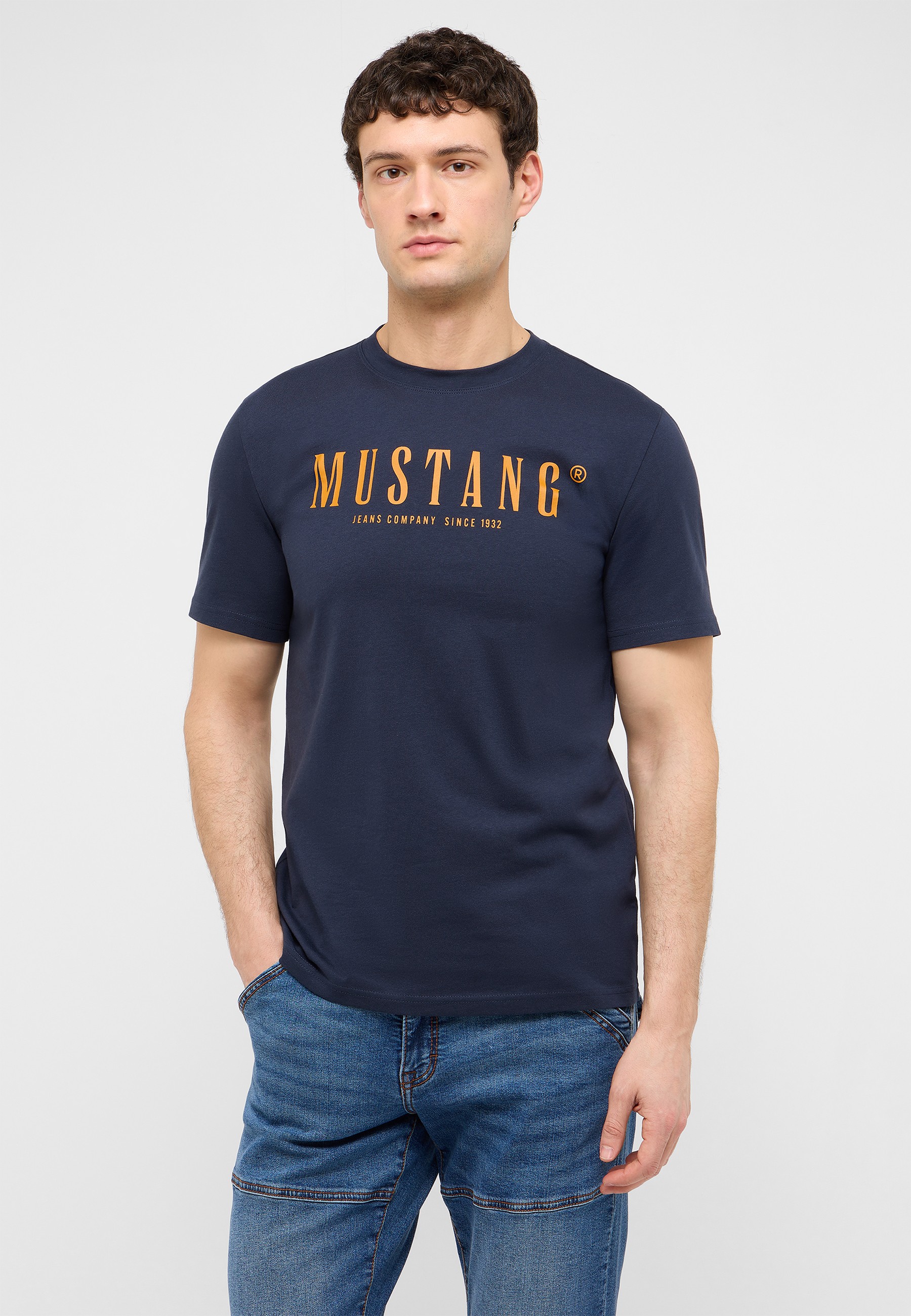 T-Shirt Style Austin