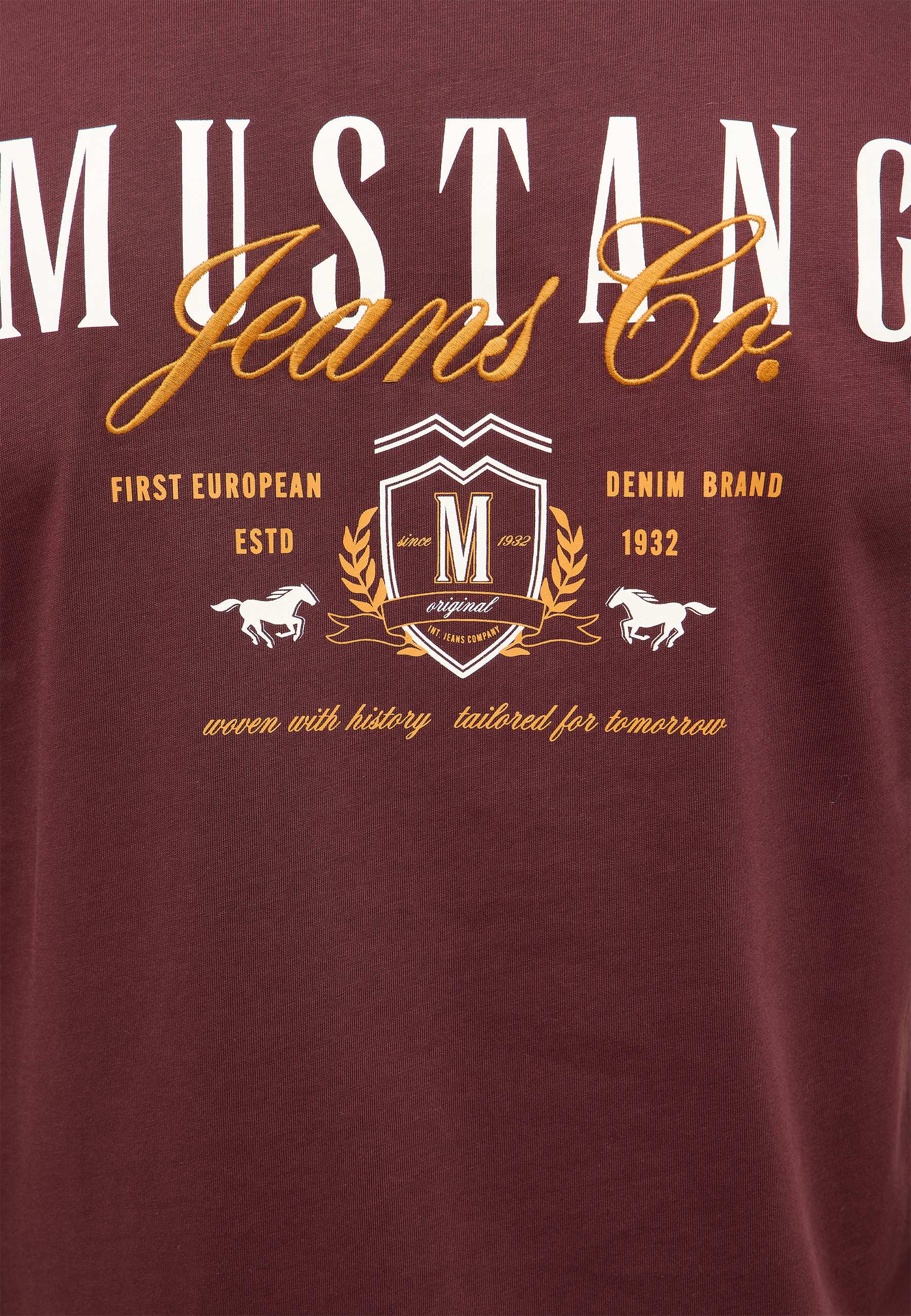 T-Shirt Style Austin