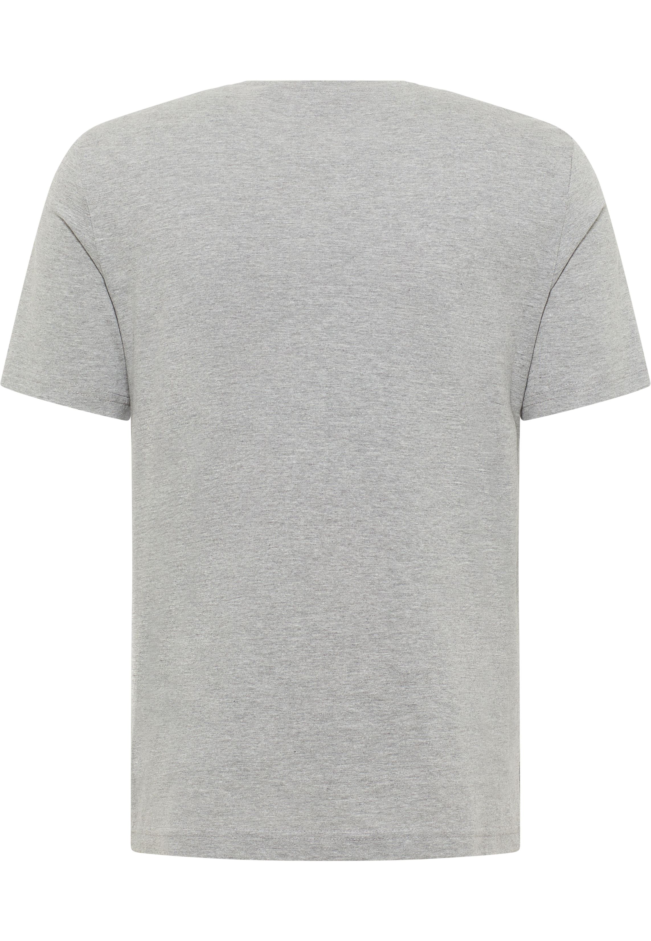 Bekleidung, T-shirt
