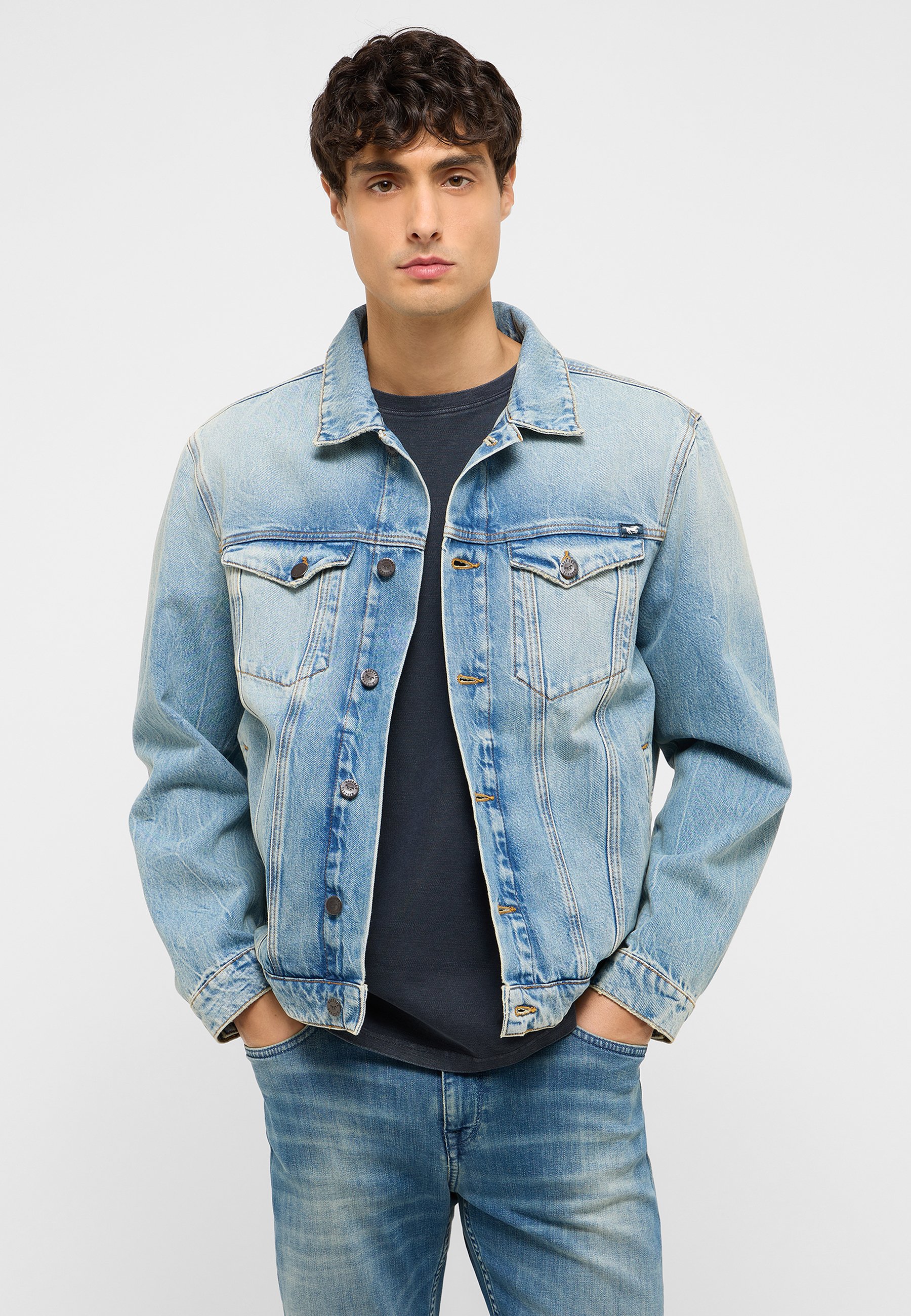 Hosen, Weste, Mantel, Jacke, Jeans