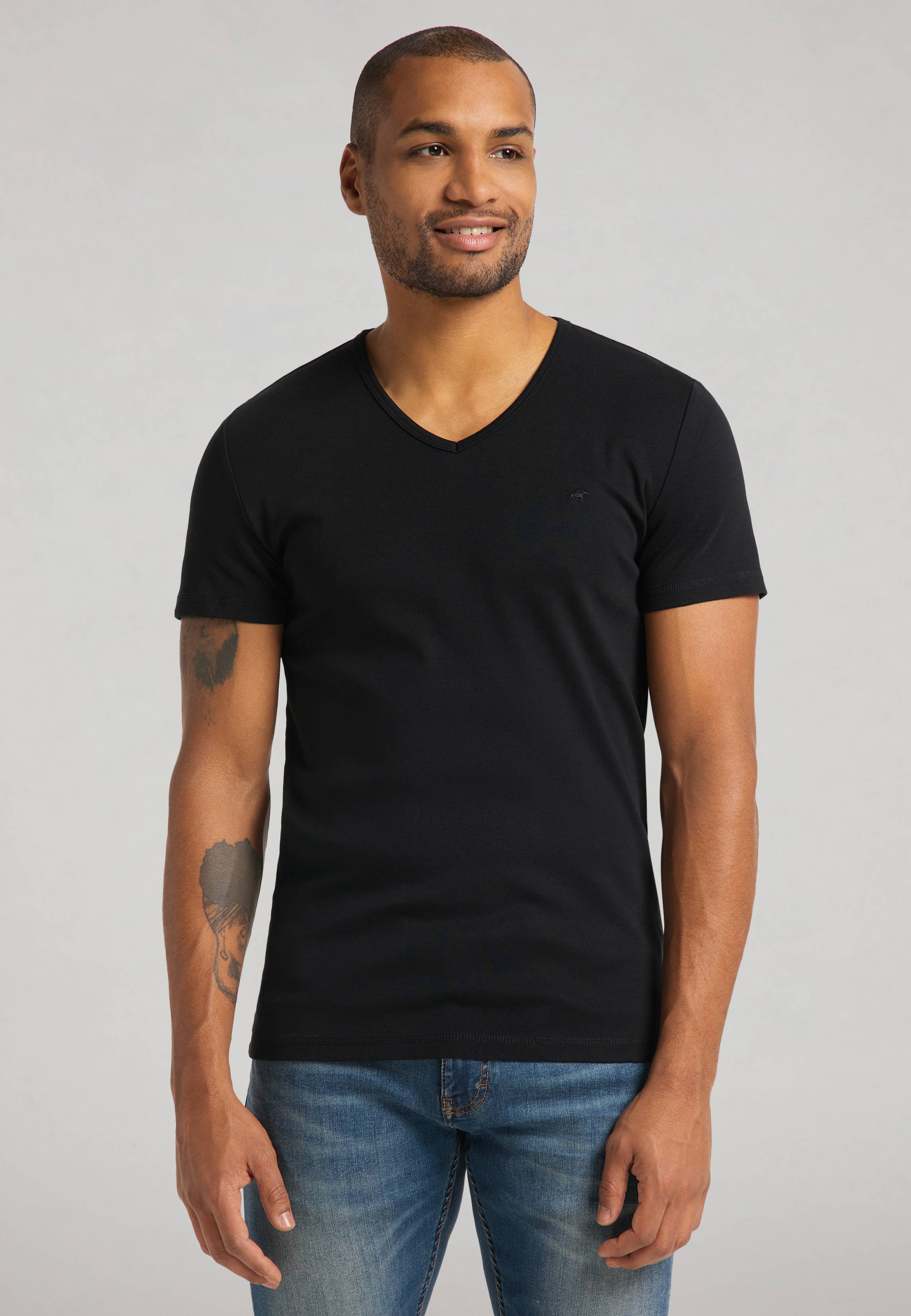 T-Shirt Style Aaron