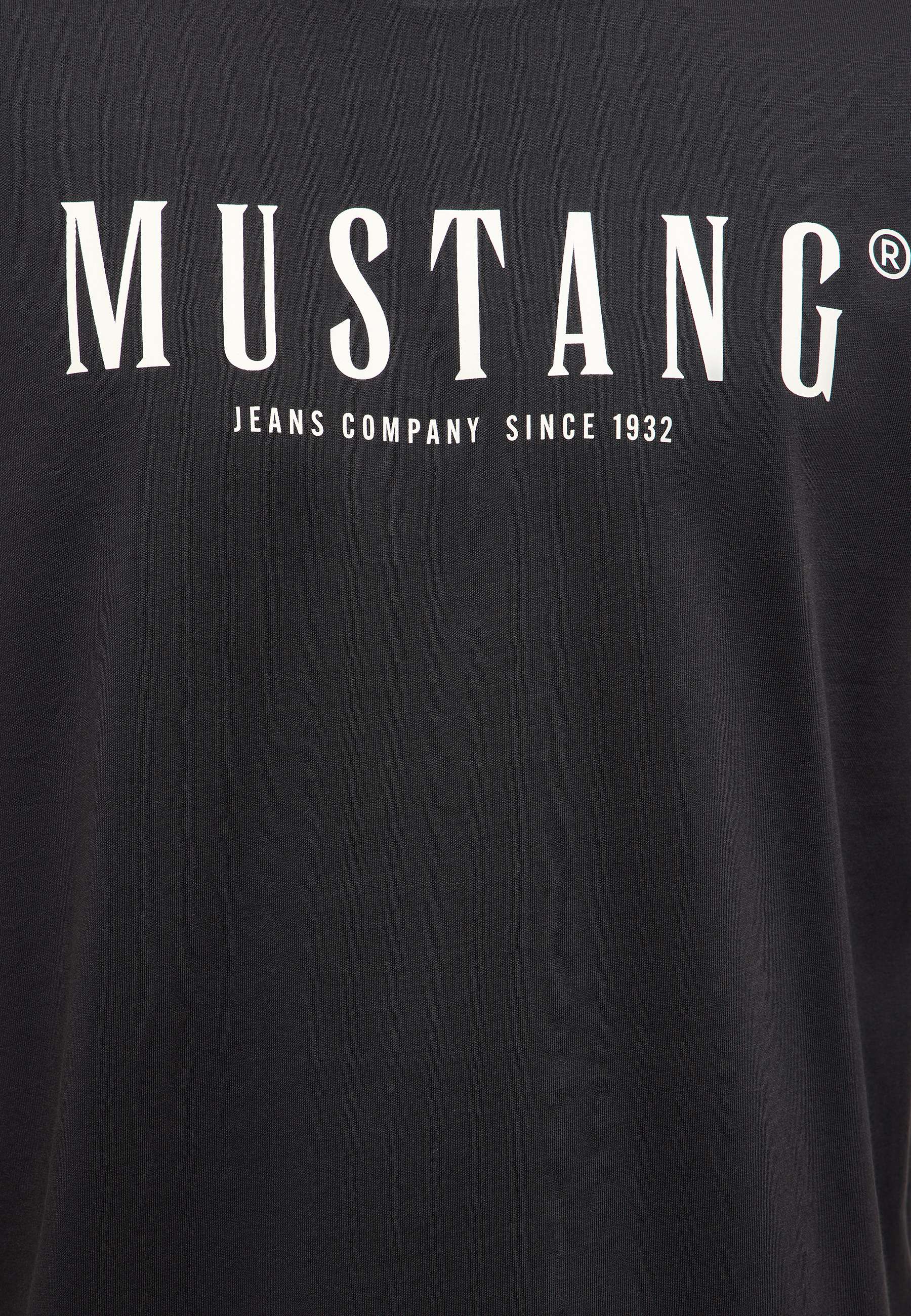 Bekleidung, T-shirt, Buch, Veröffentlichung, Langarm