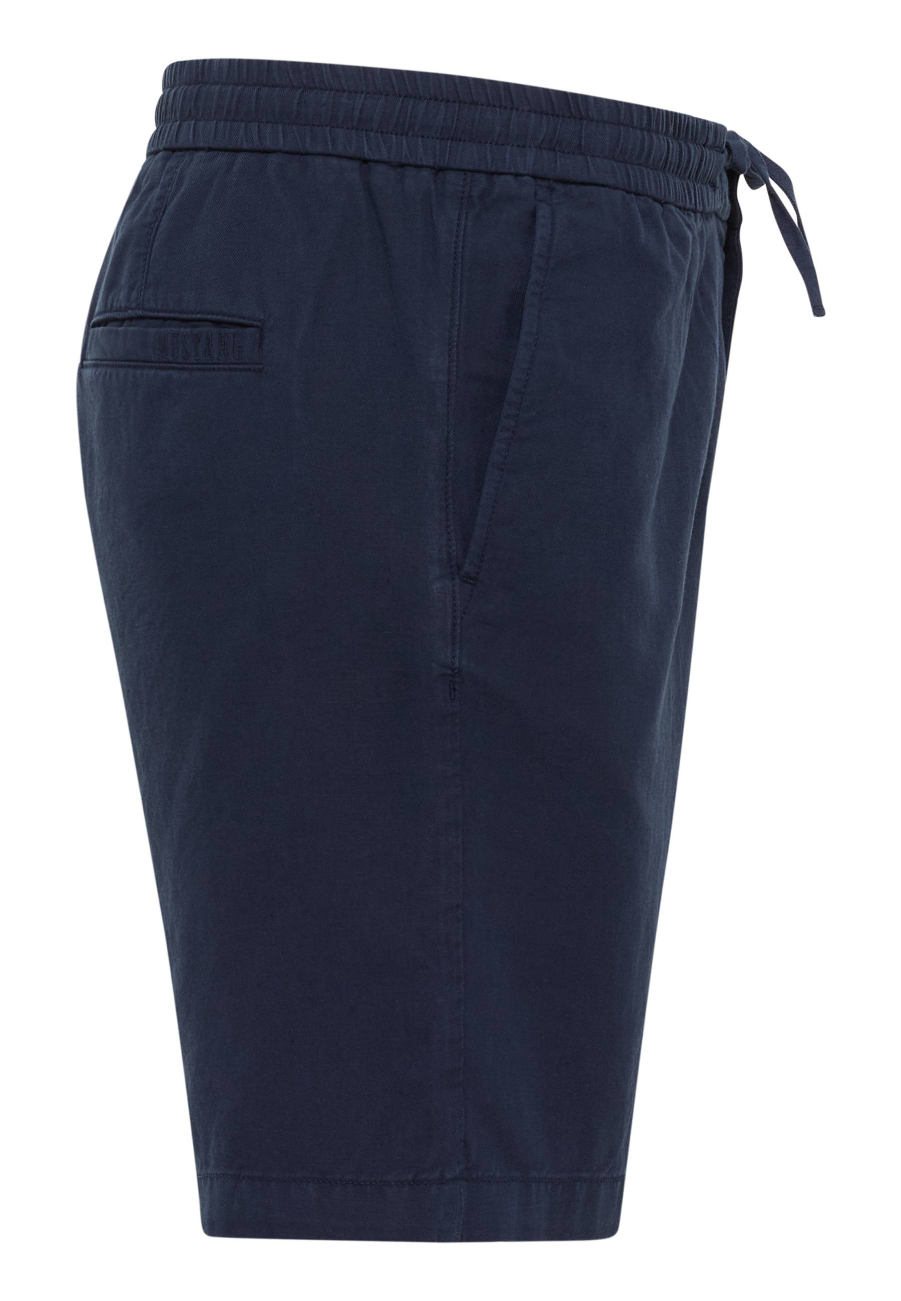 Bekleidung, Rock, Hosen, Kurze Hosen, Mantel