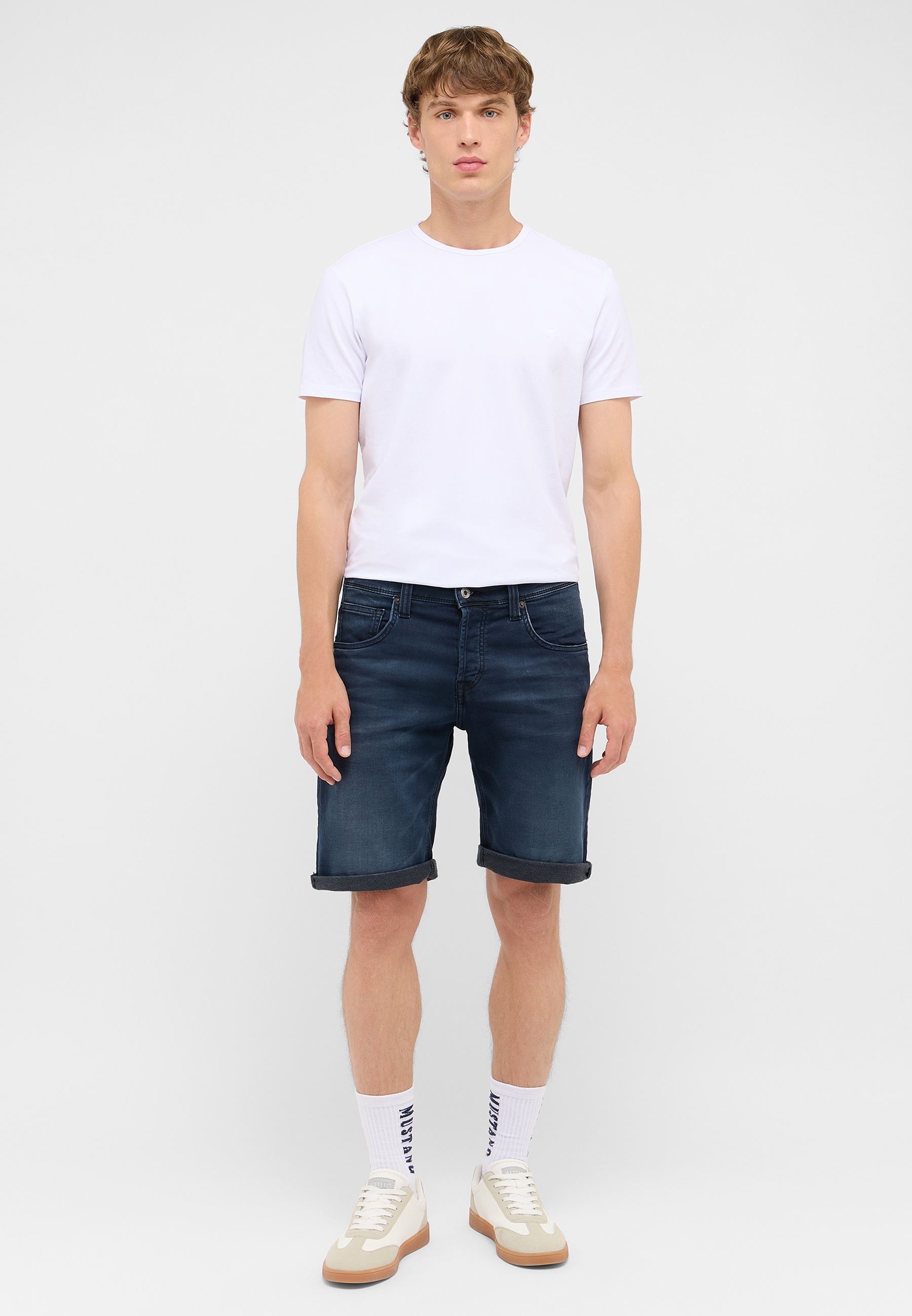 Kurze Hose, Junge, Männlich, Person, Jugendlich